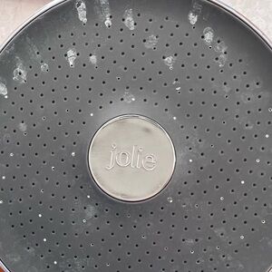 Jolie filtered shower head